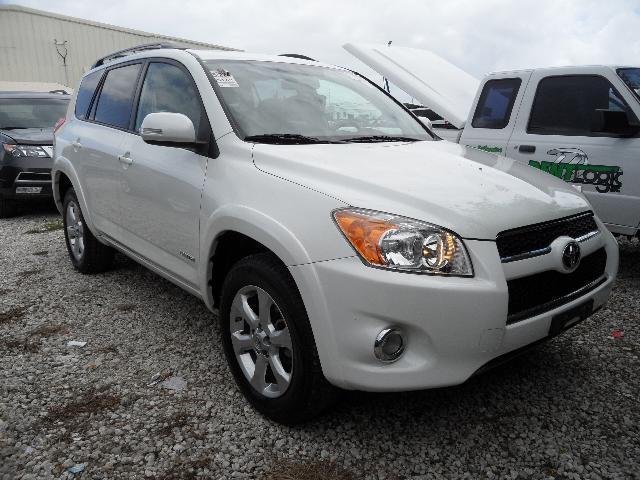 Toyota RAV4 2010 photo 15