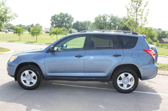 Toyota RAV4 2010 photo 1