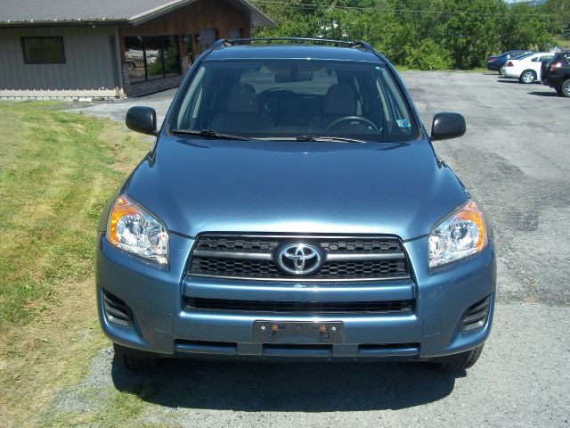 Toyota RAV4 2010 photo 14