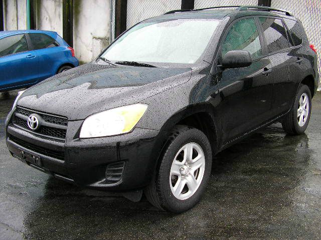 Toyota RAV4 2010 photo 3