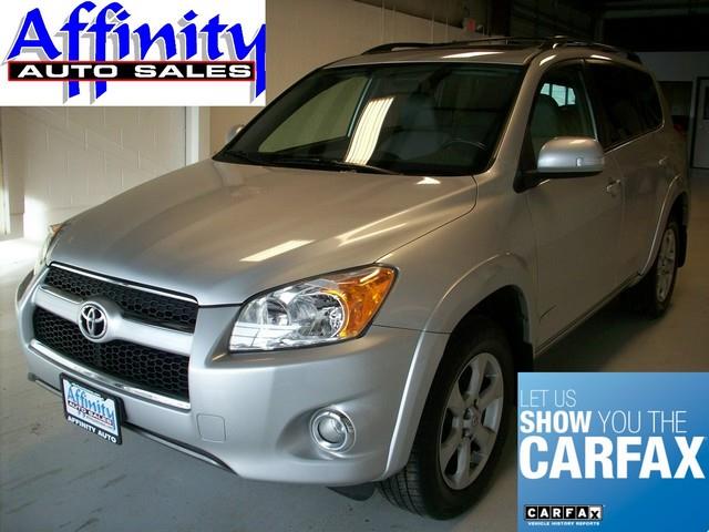 Toyota RAV4 2010 photo 1