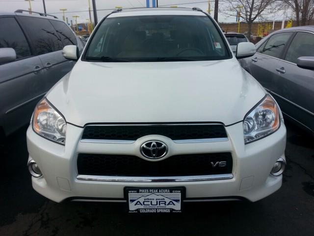 Toyota RAV4 2010 photo 1