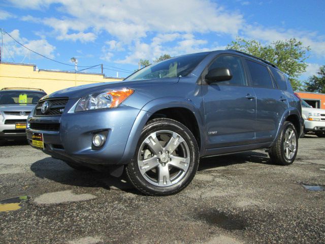 Toyota RAV4 2010 photo 15