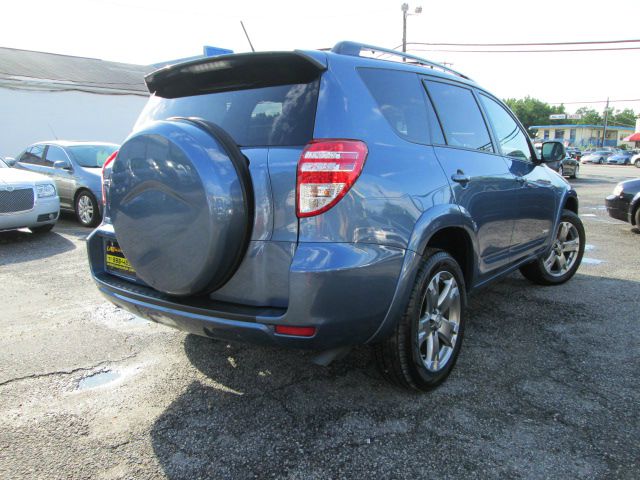 Toyota RAV4 2010 photo 5