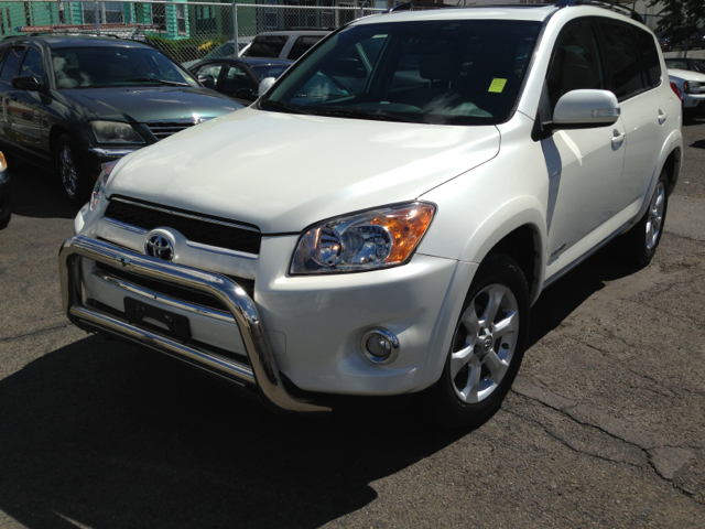 Toyota RAV4 2010 photo 4