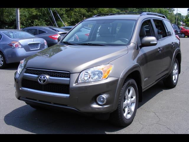 Toyota RAV4 2010 photo 4