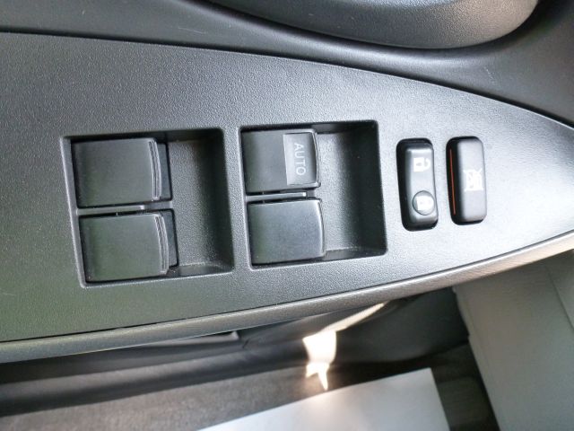 Toyota RAV4 2010 photo 1