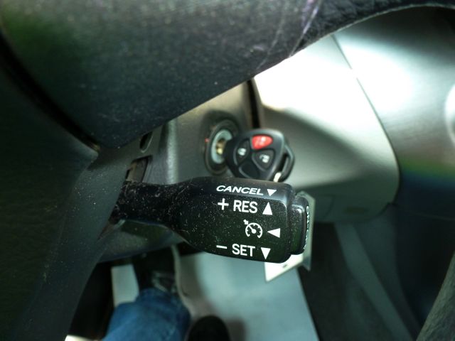 Toyota RAV4 2010 photo 15