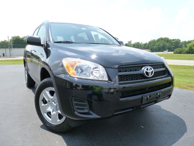 Toyota RAV4 2010 photo 25