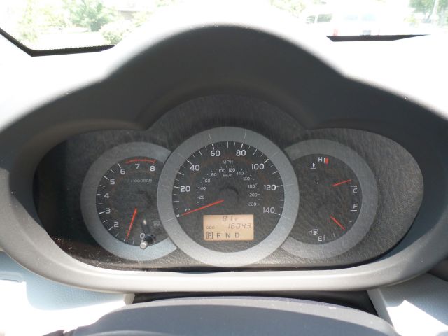 Toyota RAV4 2010 photo 49