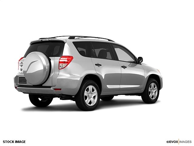 Toyota RAV4 2010 photo 4