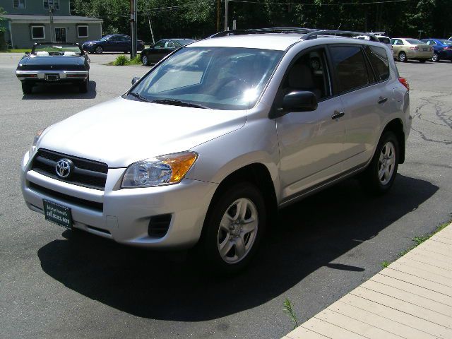 Toyota RAV4 2010 photo 4