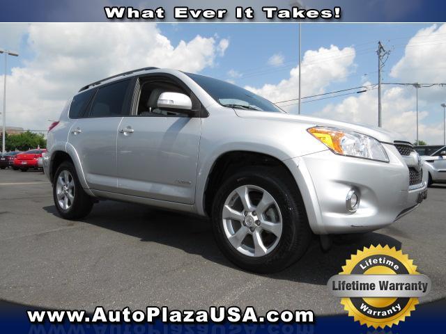 Toyota RAV4 2010 photo 1