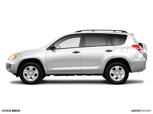 Toyota RAV4 2010 photo 4