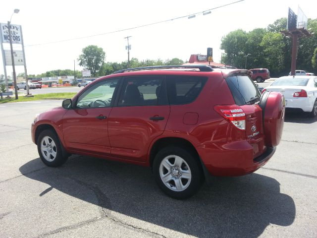 Toyota RAV4 2010 photo 19