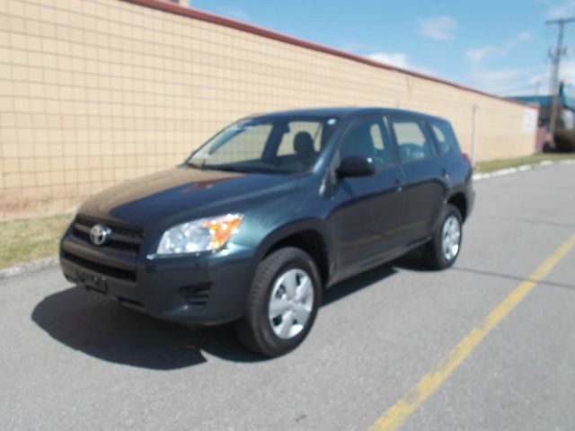 Toyota RAV4 2010 photo 1