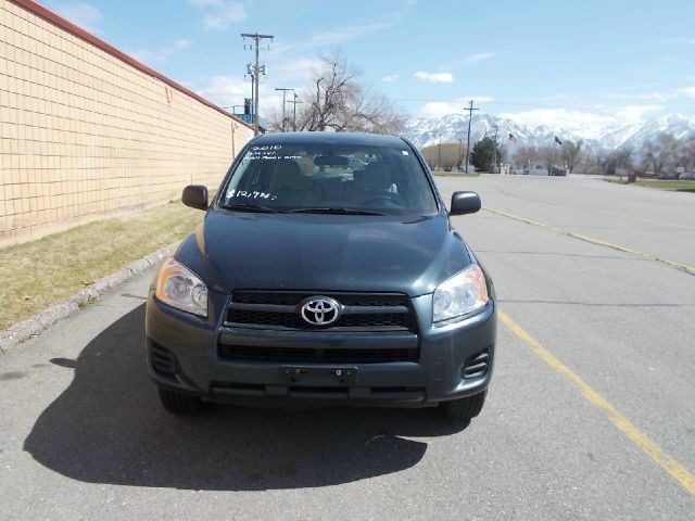 Toyota RAV4 2010 photo 2