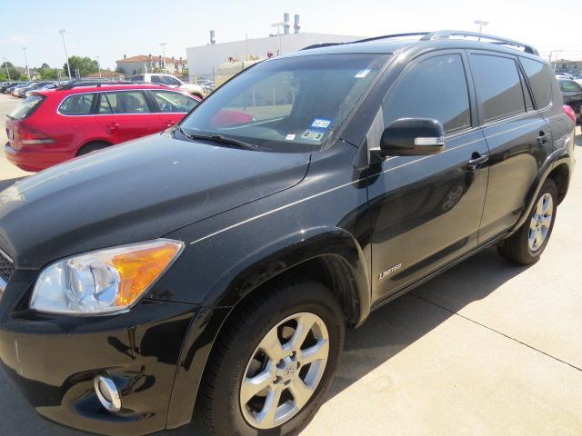 Toyota RAV4 2010 photo 1