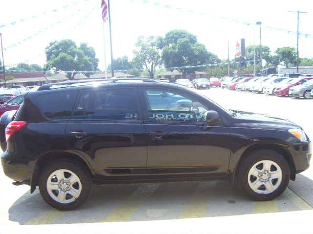 Toyota RAV4 2010 photo 1