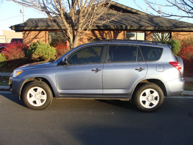 Toyota RAV4 2010 photo 1