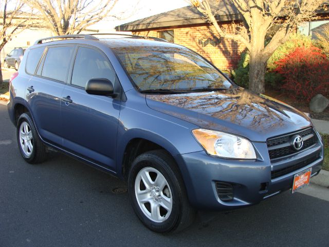 Toyota RAV4 2010 photo 3