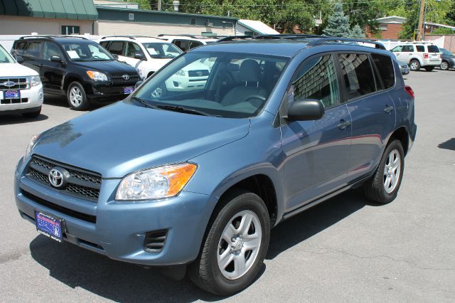 Toyota RAV4 2010 photo 4