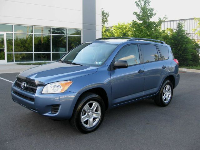 Toyota RAV4 2010 photo 1