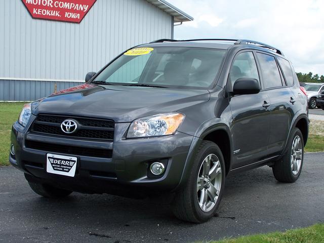 Toyota RAV4 2010 photo 2