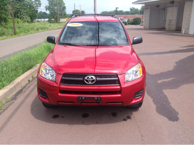 Toyota RAV4 2010 photo 2