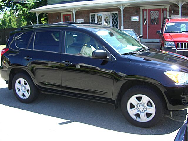 Toyota RAV4 2010 photo 2