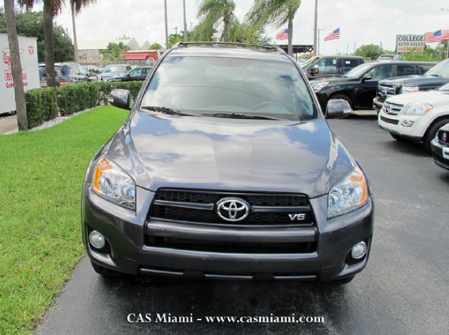 Toyota RAV4 2011 photo 1