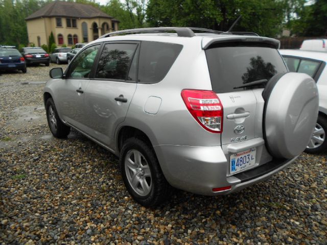 Toyota RAV4 2011 photo 4