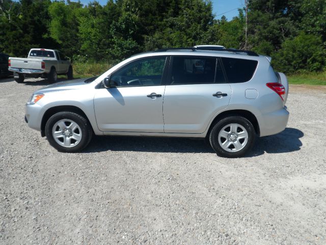 Toyota RAV4 2011 photo 2