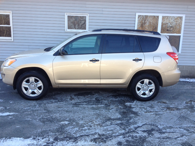 Toyota RAV4 2011 photo 2