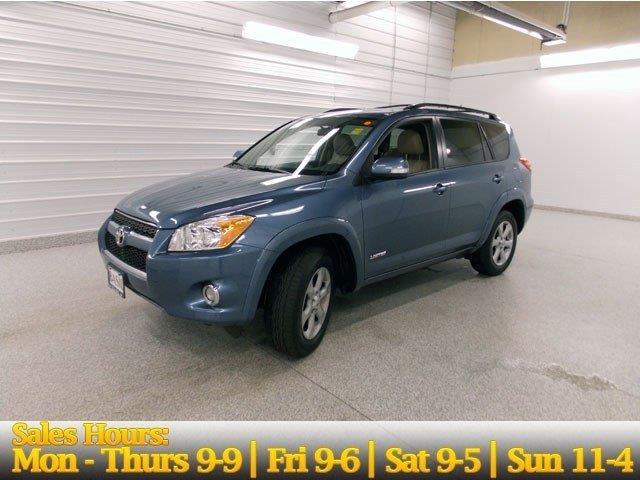 Toyota RAV4 2011 photo 1