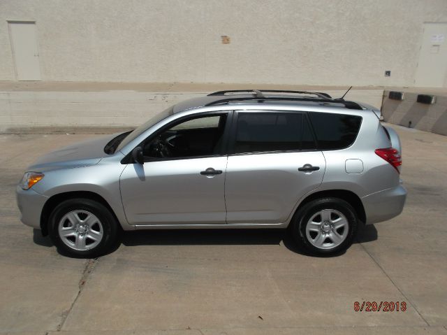 Toyota RAV4 2011 photo 1