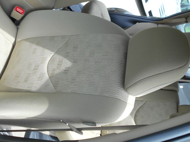 Toyota RAV4 2012 photo 37