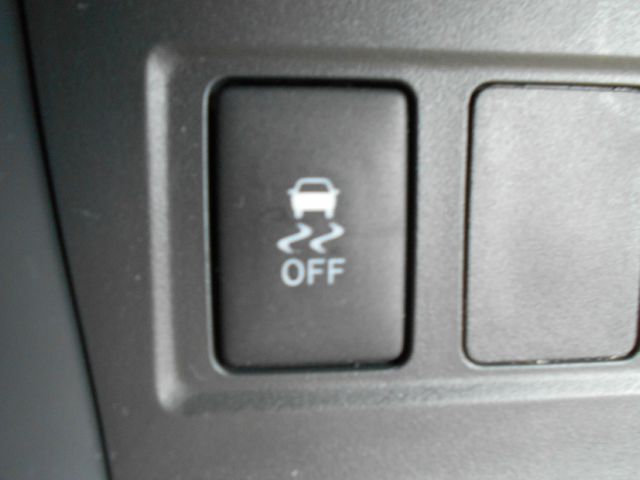 Toyota RAV4 2012 photo 4