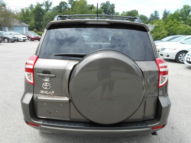 Toyota RAV4 2012 photo 42