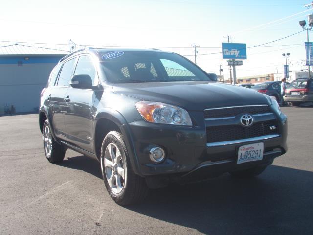 Toyota RAV4 2012 photo 3