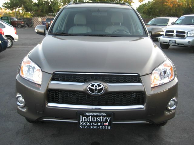 Toyota RAV4 BK Black SUV