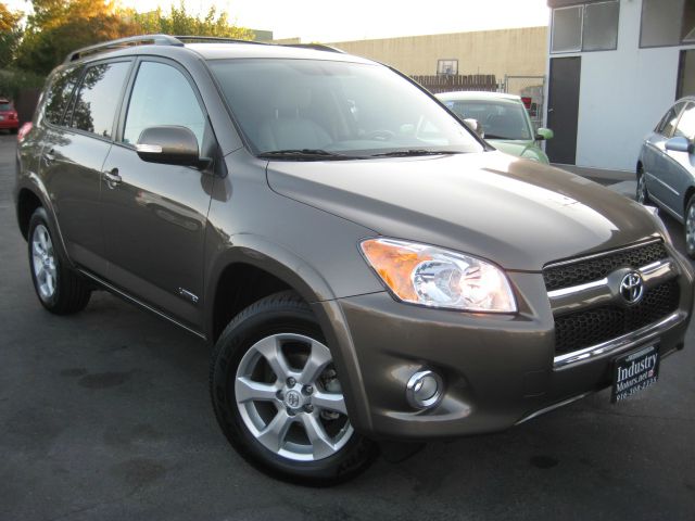 Toyota RAV4 2012 photo 1