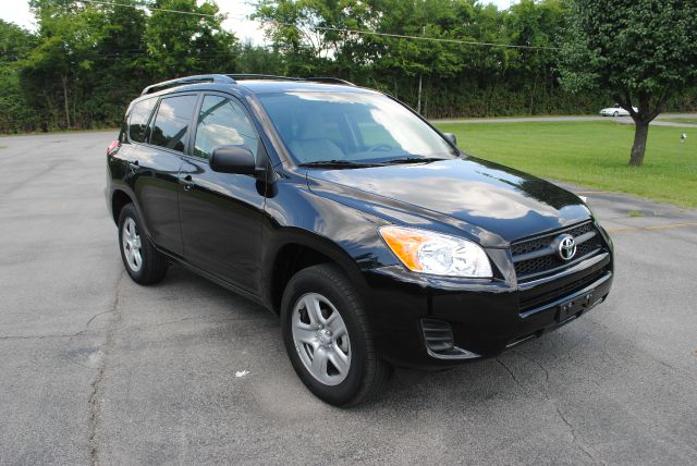 Toyota RAV4 2012 photo 2