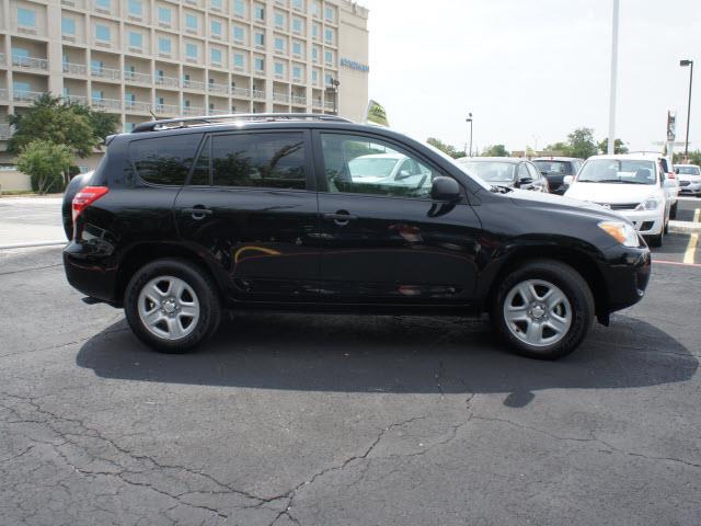 Toyota RAV4 2012 photo 1