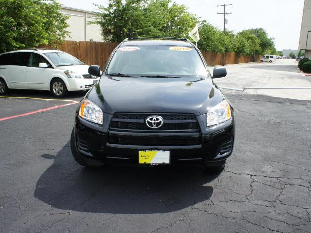 Toyota RAV4 2012 photo 3