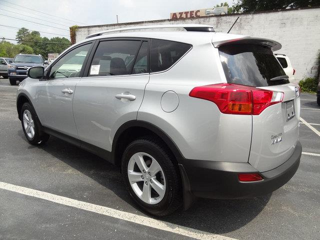 Toyota RAV4 2013 photo 3