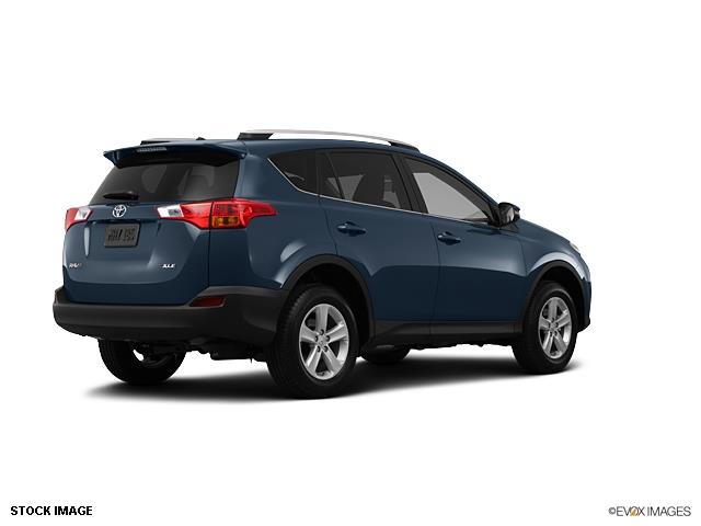 Toyota RAV4 2013 photo 3