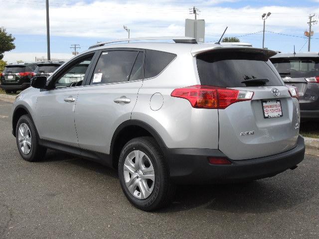 Toyota RAV4 2013 photo 2