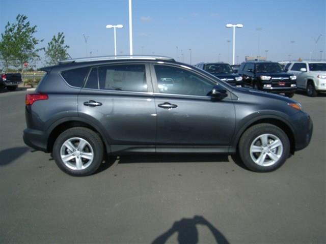 Toyota RAV4 2013 photo 2