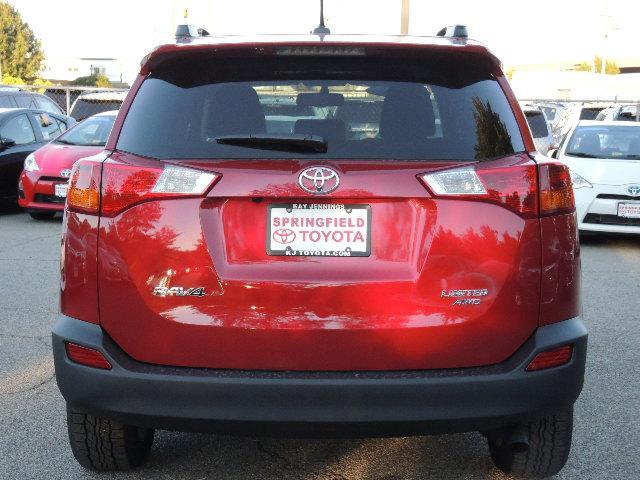 Toyota RAV4 2013 photo 4